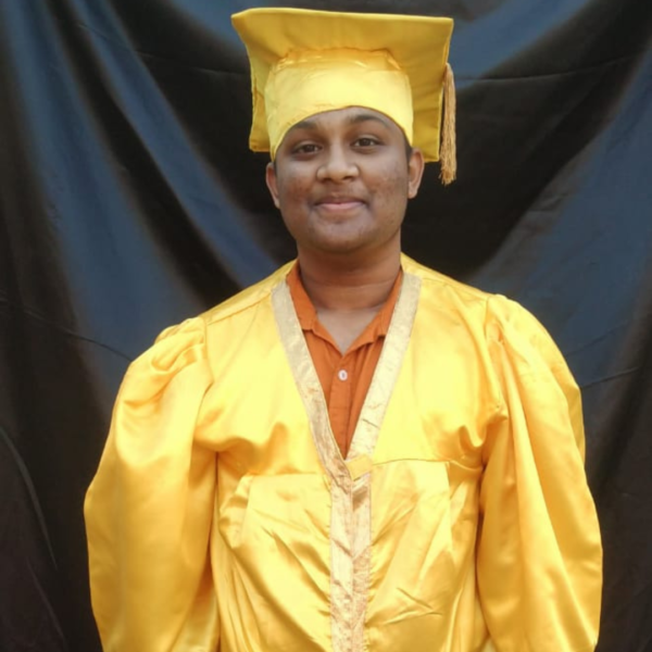 Graduation Gowns in Hyderabad